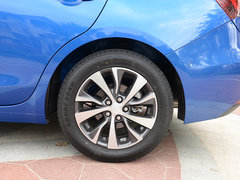 2018款 18T 自动旗舰型
