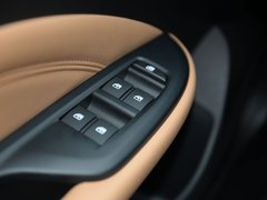 2018款 18T 自动旗舰型
