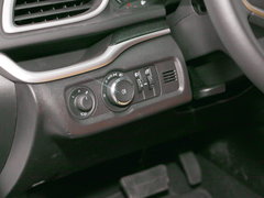 2018款 18T 自动旗舰型