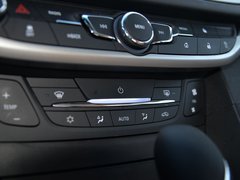 2018款 18T 自动旗舰型