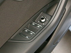 2018款 30周年年型 40 TFSI 进取型