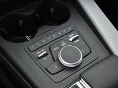 2018款 30周年年型 40 TFSI 进取型