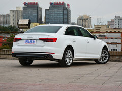 2018款 30周年年型 40 TFSI 运动型