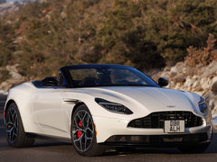 2019款 4.0T V8 Volante