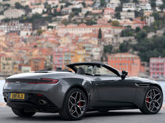 2019款 4.0T V8 Volante
