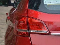 2018款 红标 1.5T 双离合两驱精英型