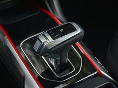 2018款 红标 1.5T 手动两驱精英型