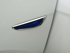 2018款 EV300 尊享型