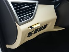 2018款 EV300 尊享型