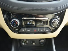 2018款 EV300 尊享型
