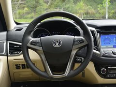 2018款 EV300 尊享型
