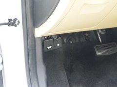 2018款 EV300 尊享型