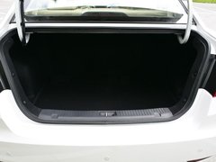 2018款 EV300 尊享型