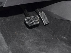 2018款 红标 1.5T 双离合两驱豪华型