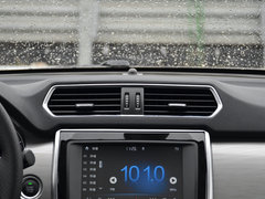 2018款 红标 1.5T 双离合两驱豪华型