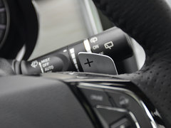 2018款 红标 1.5T 双离合两驱豪华型