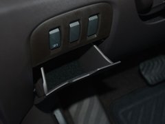 2018款 1.8T TCe 300雅颂巴黎版