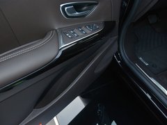 2018款 1.8T TCe 300雅颂巴黎版