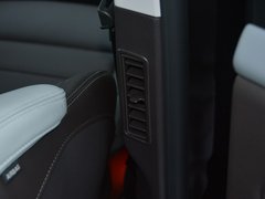 2018款 1.8T TCe 300雅颂巴黎版