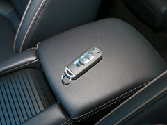 2018款 2.5L 蓝天尊崇版 国V