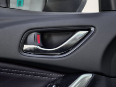 2018款 2.0L 蓝天尊贵版 国V