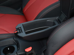 2018款 蓝标 1.5T 双离合豪华型