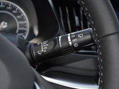 2018款 蓝标 1.5T 双离合豪华型