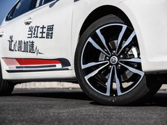 2017款 20T 自动尊享互联网版