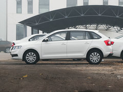 2018款 1.6L 手动标准版