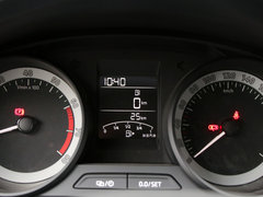 2018款 1.6L 手动标准版