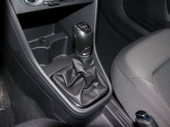 2018款 1.6L 手动标准版