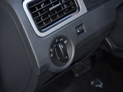 2018款 1.6L 自动舒适版