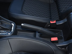 2018款 1.6L 自动舒适版