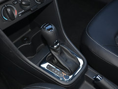 2018款 1.6L 自动舒适版