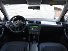 2018款 1.6L 自动舒适版
