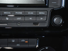 2018款 1.5L 手动舒适型