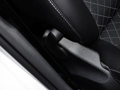 2018款 1.6L 手动舒适版