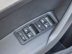 2018款 1.6L 手动舒适版