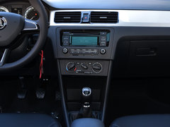 2018款 1.6L 手动舒适版