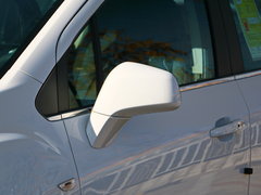 2018款 330T 自动两驱豪华型