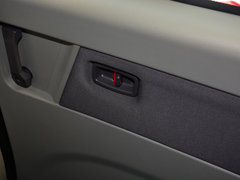 2018款 M3 1.6L 7座舒适型