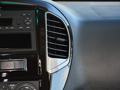 2018款 M3 1.6L 7座舒适型