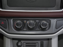 2018款 M3L 1.6L 7座舒适型