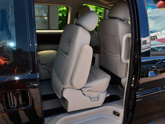 2018款 M5L 1.6L 7座豪华型