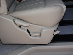 2018款 M5L 1.6L 7座豪华型