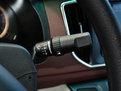 2018款 M5L 1.6L 7座豪华型