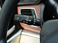 2018款 M5L 1.6L 7座豪华型
