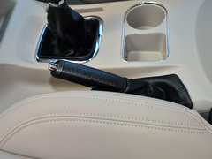 2018款 M5L 1.6L 7座豪华型
