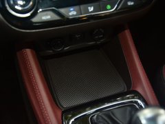 2018款 1.5T 自动乐活旗舰型