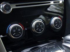 2018款 1.5T 自动乐活旗舰型